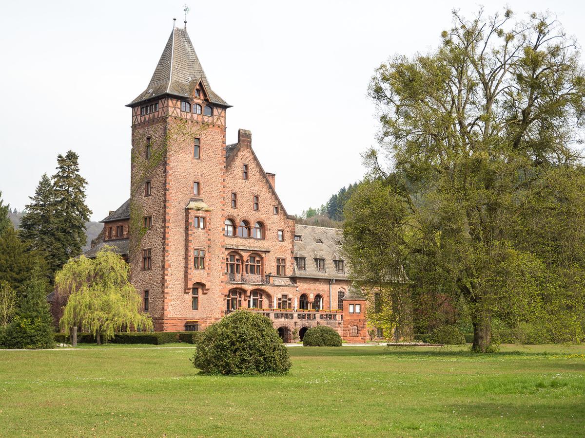 Gaestehaus Schloss Saareck Mettlach Zewnętrze zdjęcie