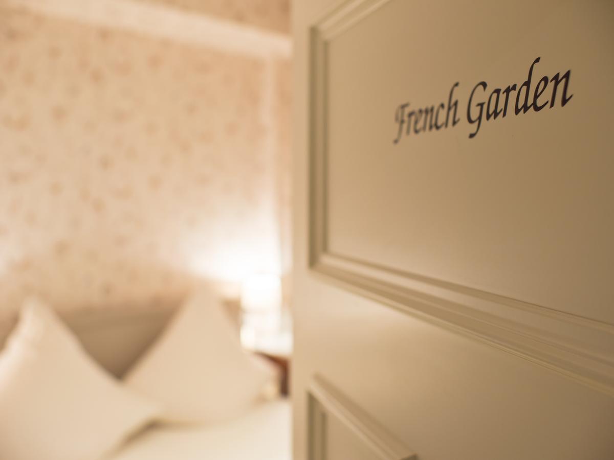 Gaestehaus Schloss Saareck Mettlach Zewnętrze zdjęcie